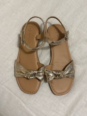 Cat & Jack Girls Metallic Gold Knot Tied Sandals